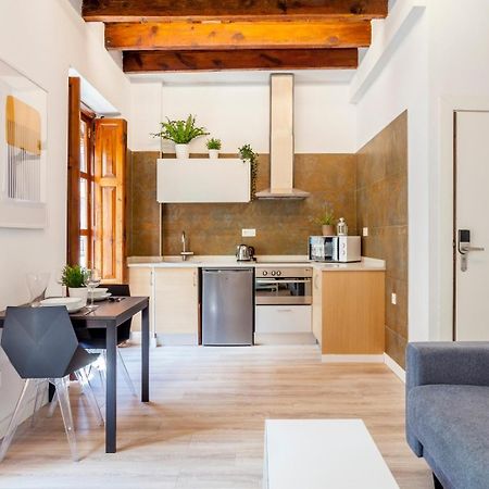 Modern Flat By Mercado Central In Ciutat Vella Valencia Exterior foto